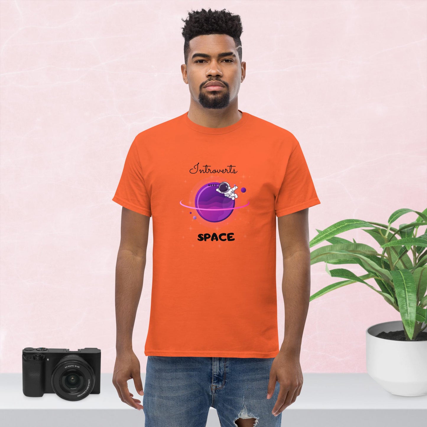 Introvert Men's Classic Tee(black print)