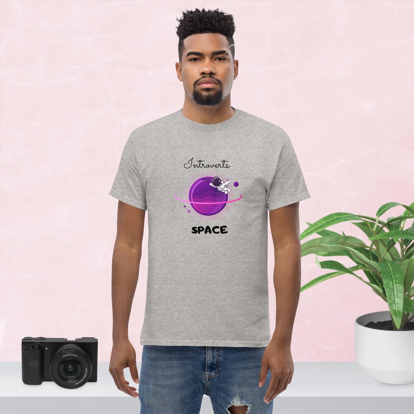 Introvert Men's Classic Tee(black print)