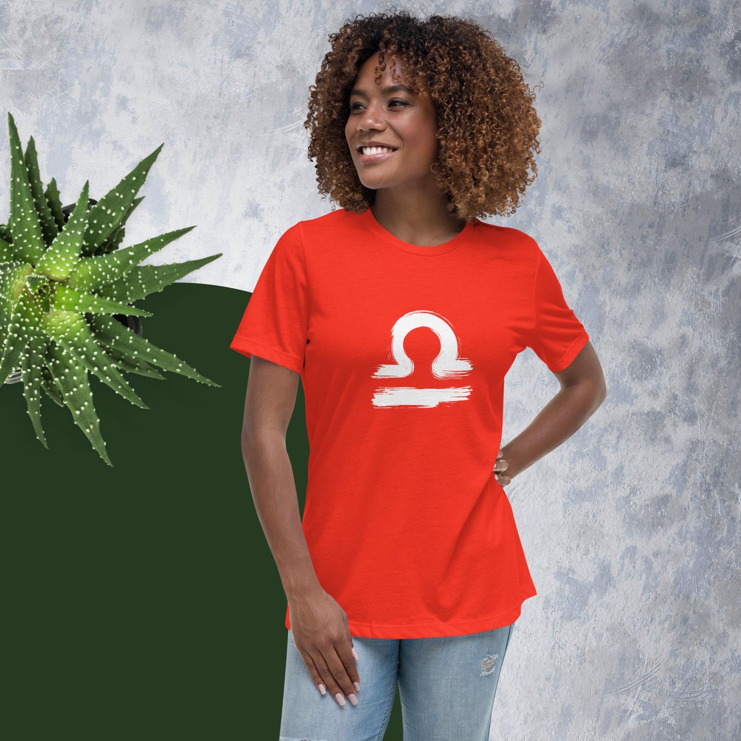 Libra Women's Relaxed T-Shirt(white print)